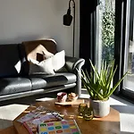 Schitterend 6 Persoons Met Hottub Aan De Bossen *